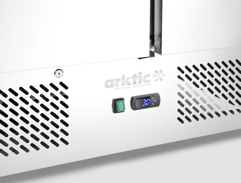 Banco refrigerato per pizza, 3 porte Arktic - lunghezza 704 × larghezza 1405 × altezza 1491 mm | HE232033