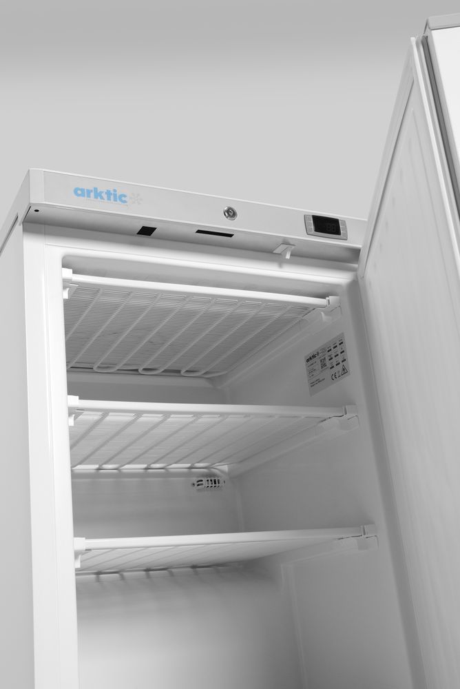 Armadio di congelamento con struttura esterna in acciaio verniciato bianco Arktic - lunghezza 640 × larghezza 600 × altezza