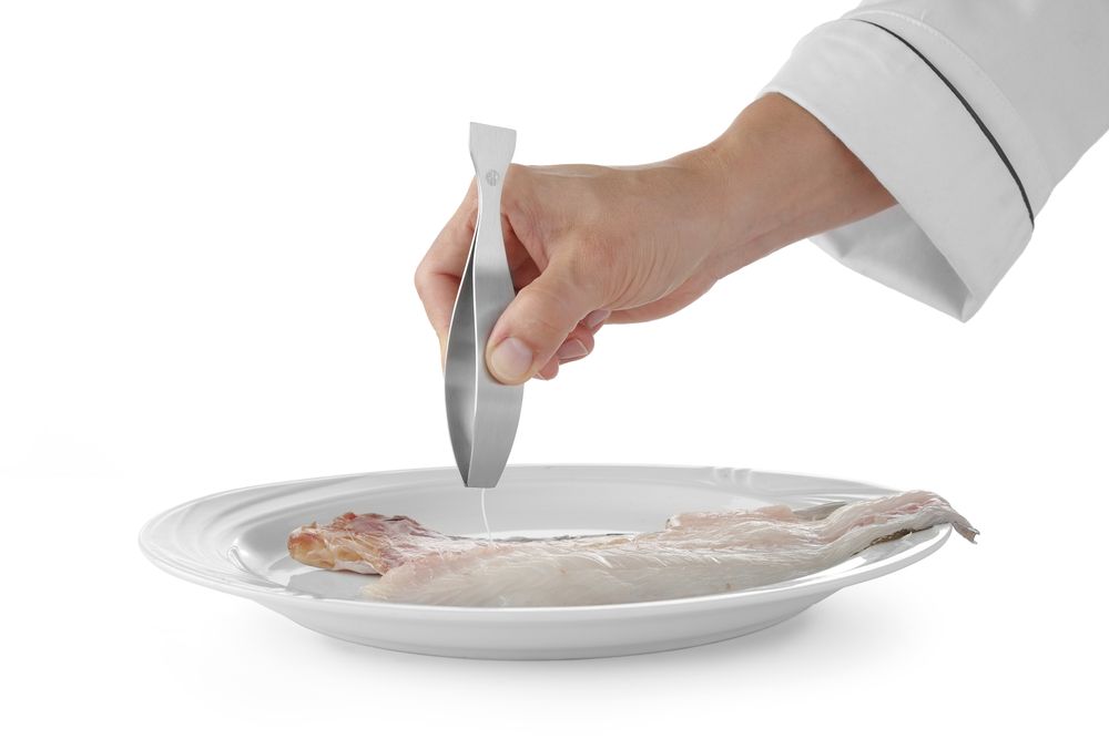 Pinzetta per spinare il pesce a testa piatta HENDI - lunghezza 28 × larghezza 20 × altezza 128 mm | HE680100