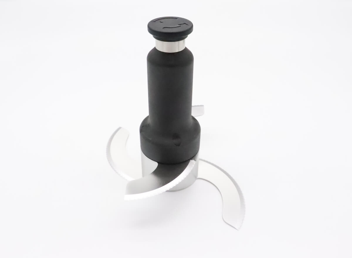 Robot da Cucina 12/18 L - Lama S Seghettata Fine – MAXIMA 08400403