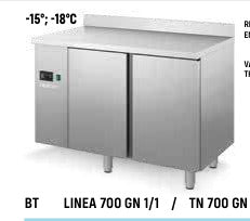 Modulo refrigerato GN -15-18° top c/alz. gruppo remoto 3 ante mm.1620x700x850 h. INOX BIM, codice HTPFG.732. Immagine rappresentativa della serie; fare riferimento alla descrizione del modello.