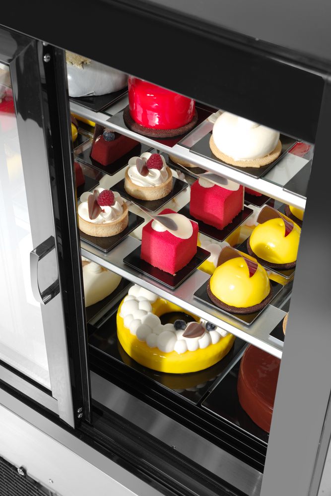 Vetrine refrigerate con 2 ripiani Arktic - lunghezza 677 × larghezza 994 × altezza 1230 mm | HE233337