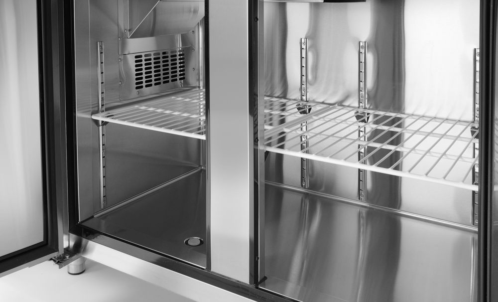Banco refrigerato a due porte Kitchen Line 220L Arktic - lunghezza 599 × larghezza 1200 × altezza 886 mm | HE233344