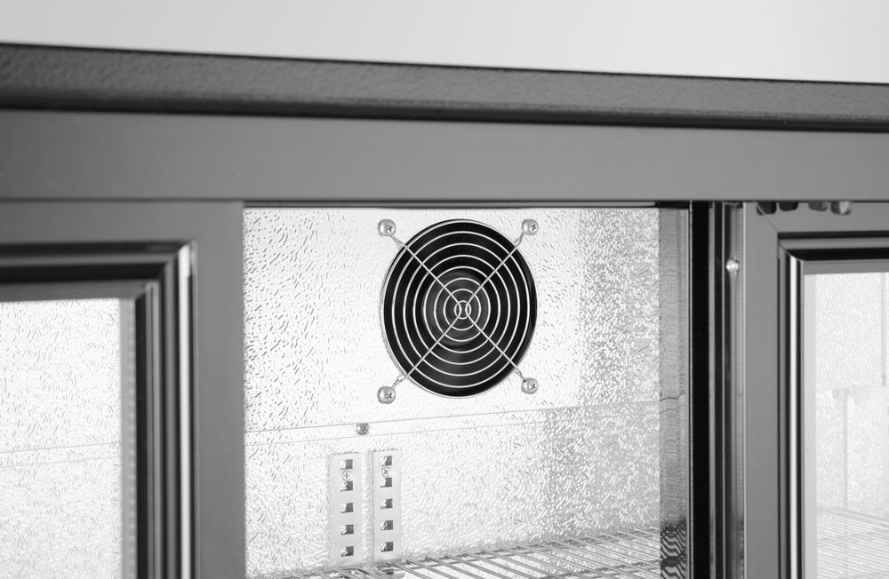 Frigorifero per barra posteriore con porte scorrevoli triple Arktic - lunghezza 530 × larghezza 1350 × altezza 870 mm |