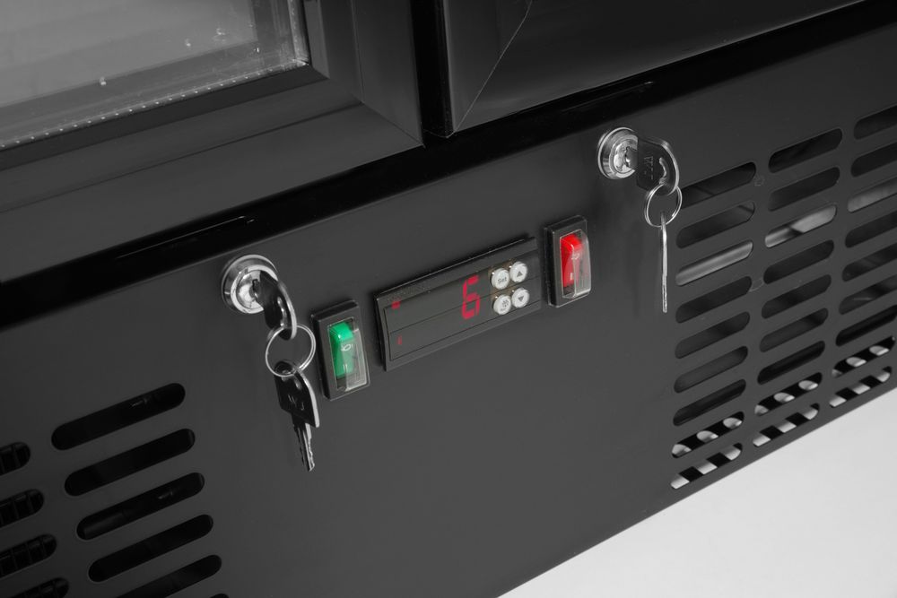 Frigorifero posteriore da bar con doppia porta Arktic - lunghezza 555 × larghezza 900 × altezza 1855 mm | HE237014