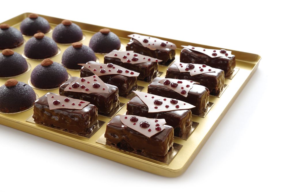 Vassoio espositore per pasticceria HENDI - lunghezza 400 × larghezza 600 × altezza 21 mm | HE808573