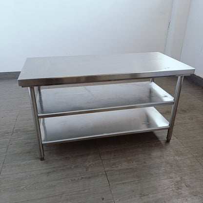 Tavolo in Acciaio Inox 150 x 70 con Ripiani - Royal Catering