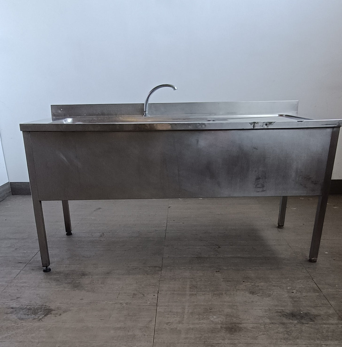 Lavello inox professionale 180x70 cm con vasca singola 91x56 cm